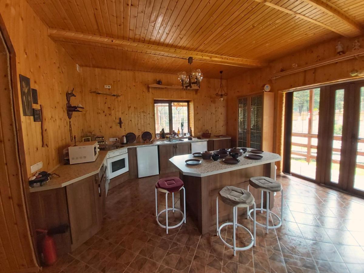 Шале "Тиша" Myhove Extérieur photo